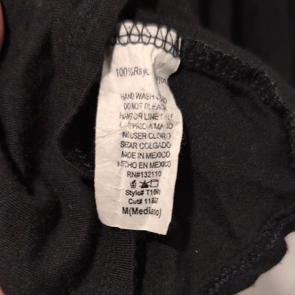 J. Story Chic Black Off the Shoulder Crop Top, Lightweight and Flowy Size M - Picture 6 of 6